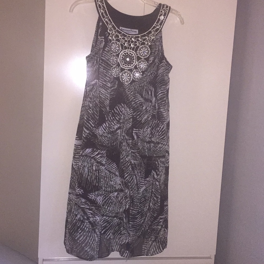 Brown dress